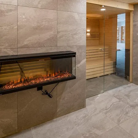 Port Luksusowe & - 2 Doroslych I 2 Dzieci *